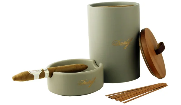 Conjunto de frascos de porcelana Davidoff